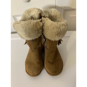 Boots Girls Makalu California‎ Tan 11 M Very Nice Faux Fur Inside